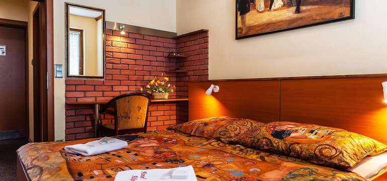 Apartmány hotela Áčko*** sú zložené zo spálne (s manželskou posteľou) a obývačky