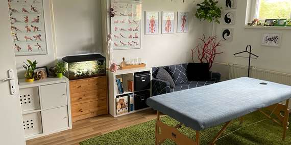 EXTRA CENA: Relaxačná masážna technika Aroma Touch v salóne Refreš/Bratislava - Petržalka