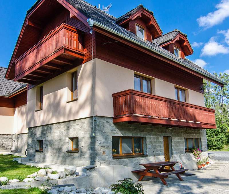 Dovolenka len 50 m od Studeného potoka s raňajkami vo Villa Domino
