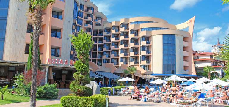 Hotel Marlin Beach**** leží na Slnečnom pobreží v Bulharsku