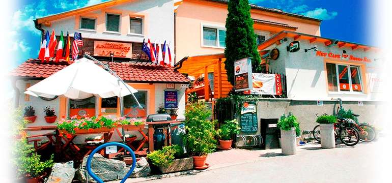 Villa Ivica*** sa nachádza na okraji Bratislavy, v atraktívnej časti Marianka
