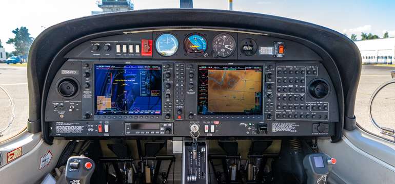 Certifikované 4-miestne lietadlo DIAMOND DA-40
