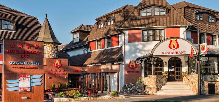Čtyřhvězdičkový Hotel Piroska ve městě Bük