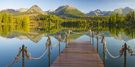 Dovolenka v rodinnom hoteli Autis*** pod Tatrami s polpenziou, saunou a 2 deťmi zadarmo/Vysoké Tatry - Dolný Smokovec