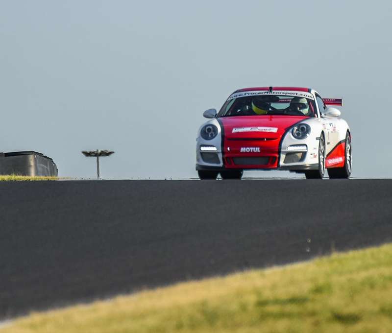 Toto Porsche 911 v GT3 úprave je špeciálne upravené vozidlo na okruh