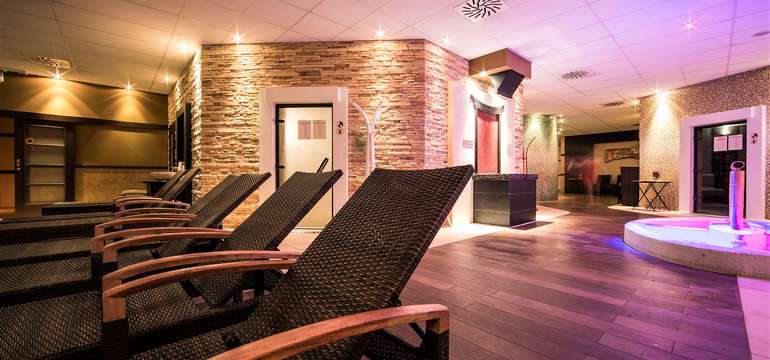 SAI WELLNESS s 8 saunami, 3 vírivkami a Kneippovým kúpeľom