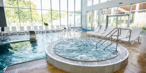 EXTRA SLEVY: Aquasolis Spa Hotel**** přímo v areálu ThermalParku Nitrava s polopenzí a neomezeným vstupem do bazénů/Slovensko - Ponitrie - Poľný Kesov