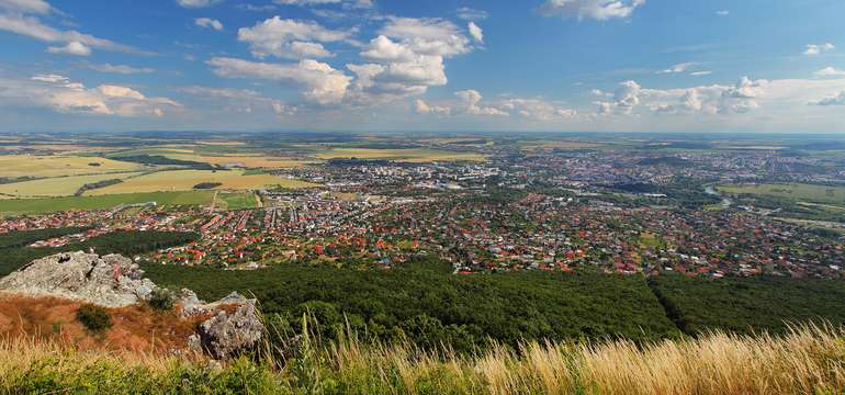 Organizovaný výstup na vrch Zobor - Nitra máte v cene pobytu v kaštieli Mojmírovce****