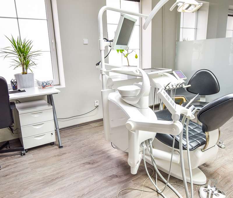 Profesionálna dentálna hygiena vo White Smile v Starom Meste
