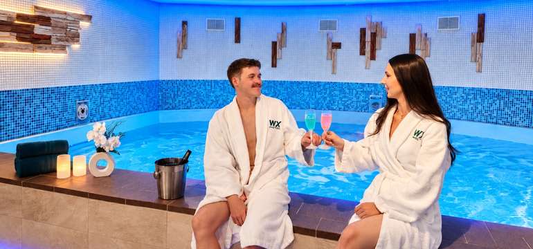 Sauna a wellness v Bratislave s relaxačným bazénom vo WX hotel
