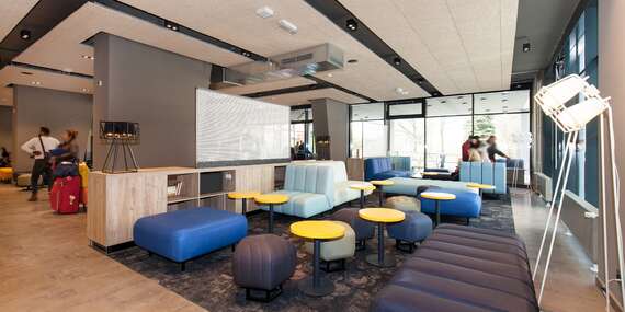 EXTRA CENA: A&O Prague Rhea s ľahkým prístupom do centra + 2 deti do 17 rokov zdarma/Česko - Praha