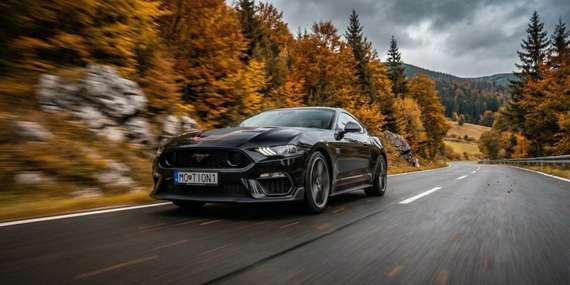 Požičajte si Mustang alebo Camaro na 1 a viac dní a zažite jazdu snov/Trnava