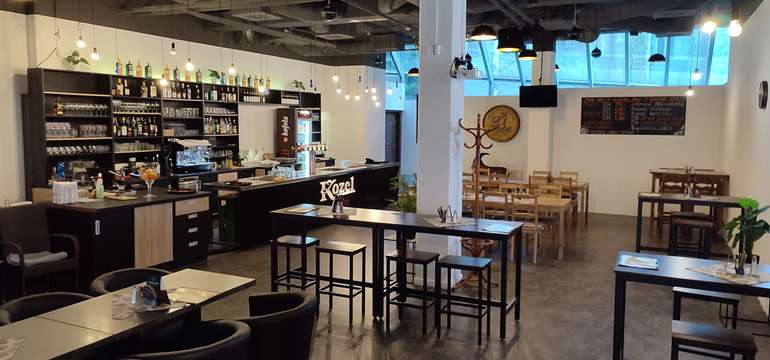 Reštaurácia D14 Pub & Grill na Dunajskej ulici (oproti Tesco MY)