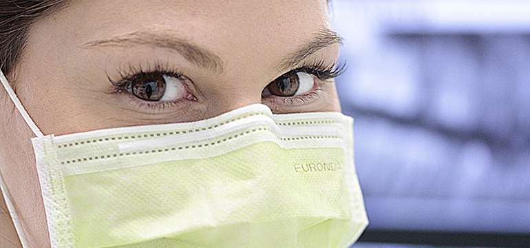 Špecialisti Family Dental Care 