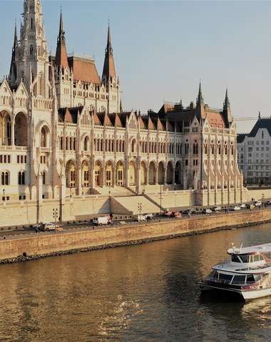 Plavba loďou v Budapešti so Silverline Cruises
