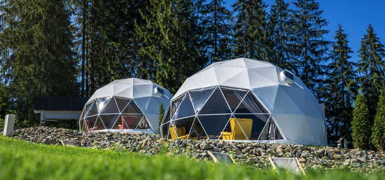 Mountain Glamp s privátnou vonkajšou vírivkou a raňajkami