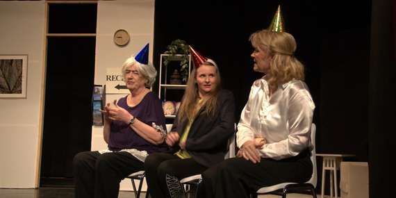 Vstupenka na kúpeľnú komédiu ŠVIHÁK LÁZEŇSKÝ v DK Ružinov/Bratislava - Ružinov DK Ružinov - malá sála