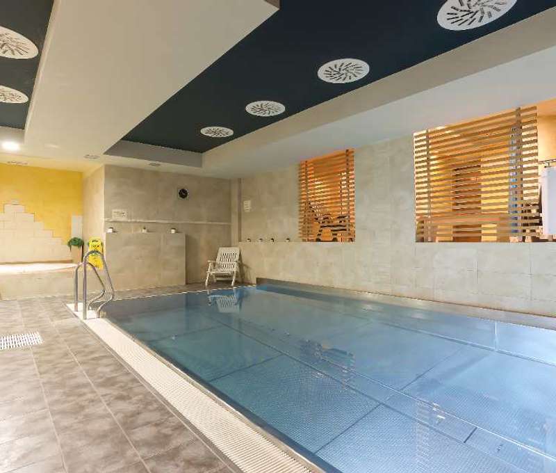 Neobmedzený vstup do wellness centra - bazén, 2 x sauna , vírivá vaňa, tepidárium