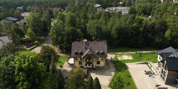 Vila Park*** s nádherným výhľadom na panorámu tatranských štítov/Vysoké Tatry - Tatranská Lomnica