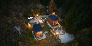 Netradičné škandinávske ubytovanie v prírode so saunou v lese