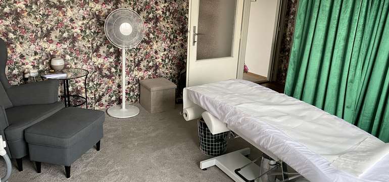 100 % prírodná masáž maderoterapia v salóne ZS Exclusive Studio