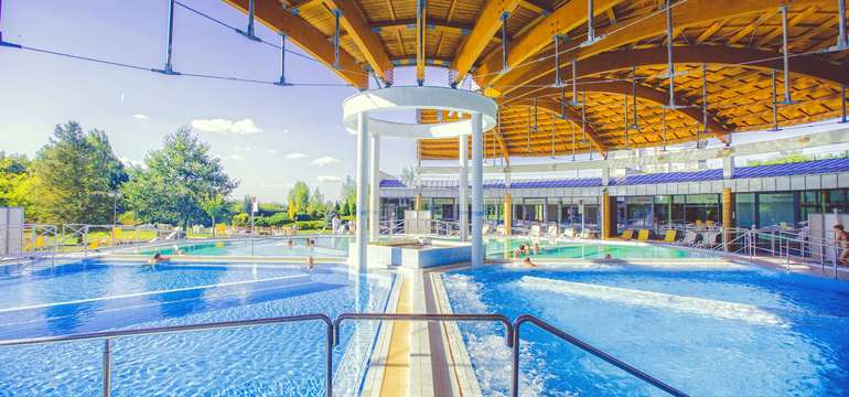 Známe maďarské termálne kúpele Bükfürdő (Zdroj: Büki Gyógyfürdő Zrt. - Bükfürdő Thermal & Spa)