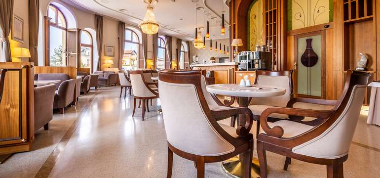 Hotel Elizabeth Trenčín ****, Kaviareň Sissi 