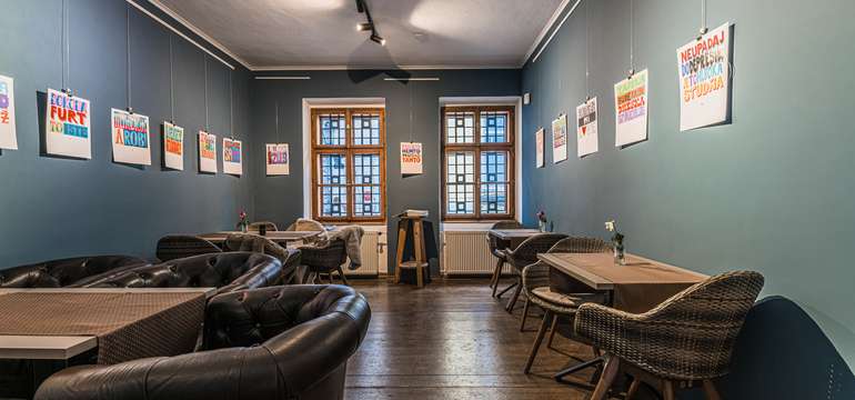 Hoblina Gallery
