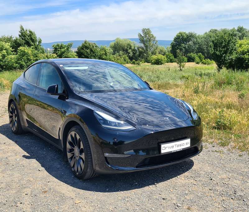 Jazda na Tesla Model Y