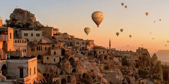 Poznávací letecký zájazd do Cappadocie s letom balónom s CK Travelholic/Turecko - Cappadocia