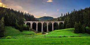 Telgártsky viadukt je od chaty Čučoriedka len 19 min. pešo alebo 3 min. autom