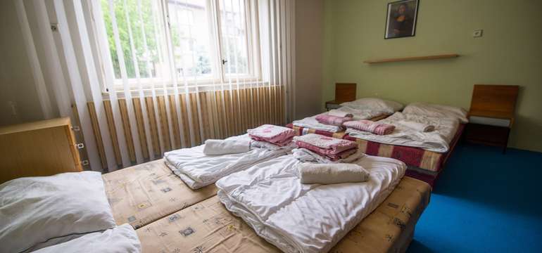 Ubytováni budete v jednom ze dvou samostatných apartmánů.