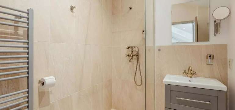 Apartmán č. 12 - Loftová suita s balkónom