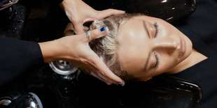 Profesionálny strih, farbenie alebo Head Spa v Essenza Di Bellezza