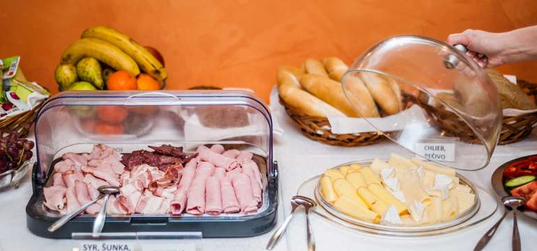 Gastronómia v hoteli Áčko***