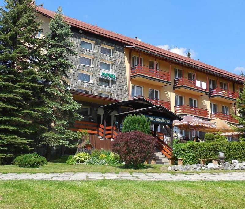 Hotel Hydro Krpáčovo v krásnom prostredí Nízkych Tatier