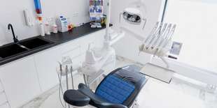 Digital Dental Clinic: vstupné vyšetrenie, dentálna hygiena, bielenie zubov