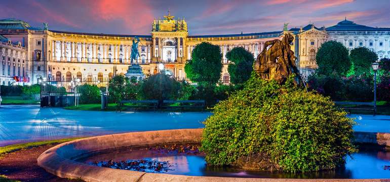 Zámek Hofburg ve Vídni