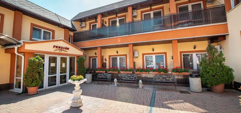 Penzión a relaxačné centrum Viktória v Galante
