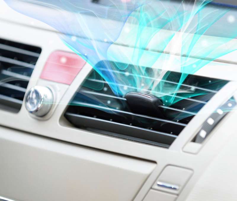 Čisté auto bez vírusov a baktérii - dezinfekcia interiéru ozónom