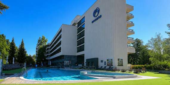 4-hviezdičkový Hotel Esplanade s polpenziou, wellness a extra procedúrou v termálnych kúpeľoch Piešťany/Piešťany