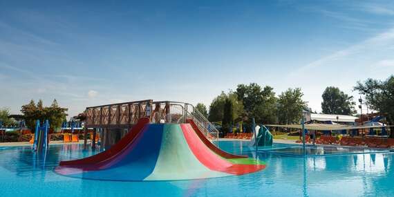 Pobyt na 8 dní priamo v areáli termálneho kúpaliska Vadaš Štúrovo s neobmedzeným kúpaním/Slovensko - Štúrovo