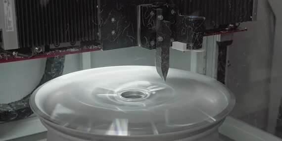 Kompletná renovácia diskov v Hadvoservis s najnovšou technológiou - CNC frézovaním / Bratislava – Nové Mesto