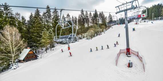 SKIPAS na perfektnú lyžovačku v Jasenskej doline so sedačkovou lanovkou a 3 vlekmi/Veľká Fatra - Kašová