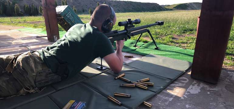 Od pištolí po sniperky – strelecké balíčky na Strelnici Zohor