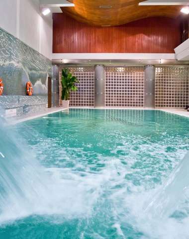 Poľský hotel Klimek**** má vlastný aquapark s bazénom, vírivkou a toboganom