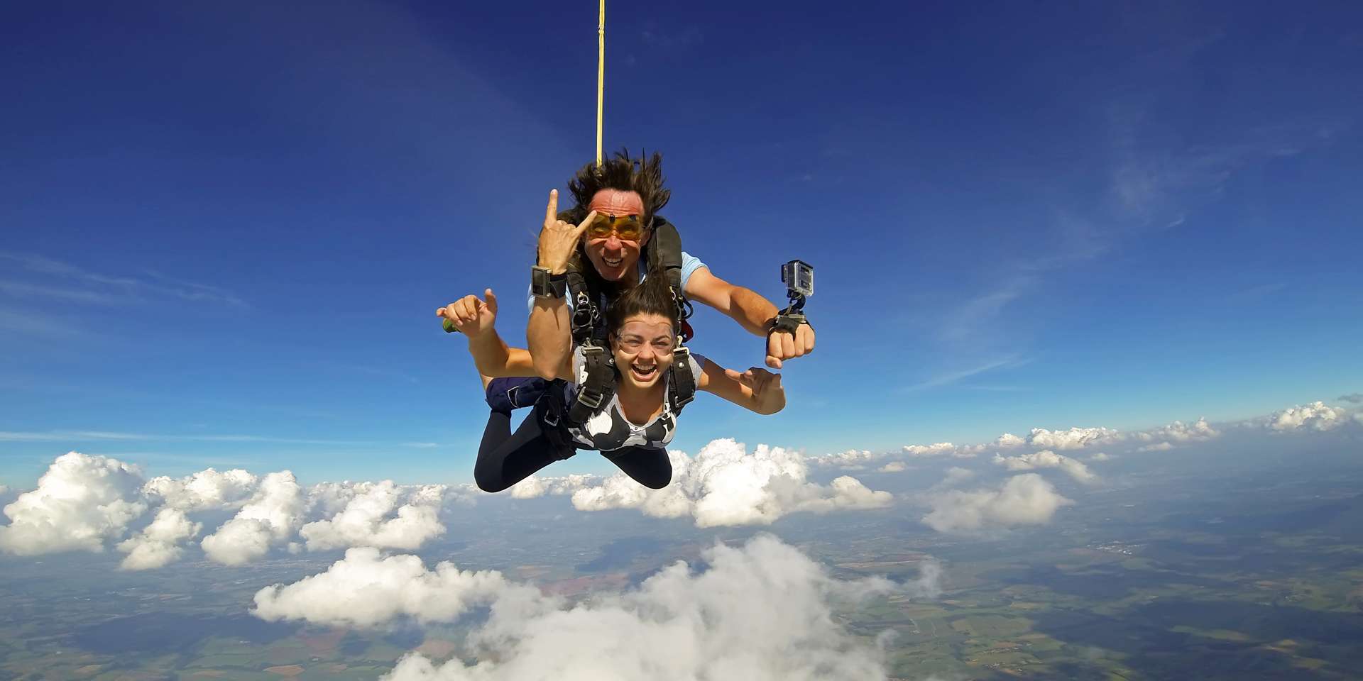 Darčekové poukážky na tandemové zoskoky od Vertical Jump - 5 LETÍSK NA VÝBER