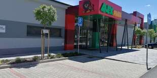 Vstup do jedného z najväčších detských interiérových parkov Alex Park na Slovensku pre dieťa a rodič