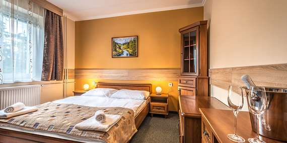 Dovolenka uprostred lesa Račkovej doliny v Horskej chate Orešnica*** so vstupom do wellness 3-hviezičkového hotela/Račkova dolina - Pribylina