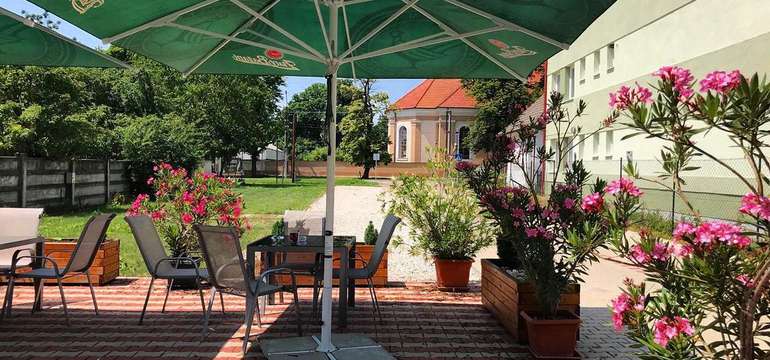 Posedenie na príjemnej terase